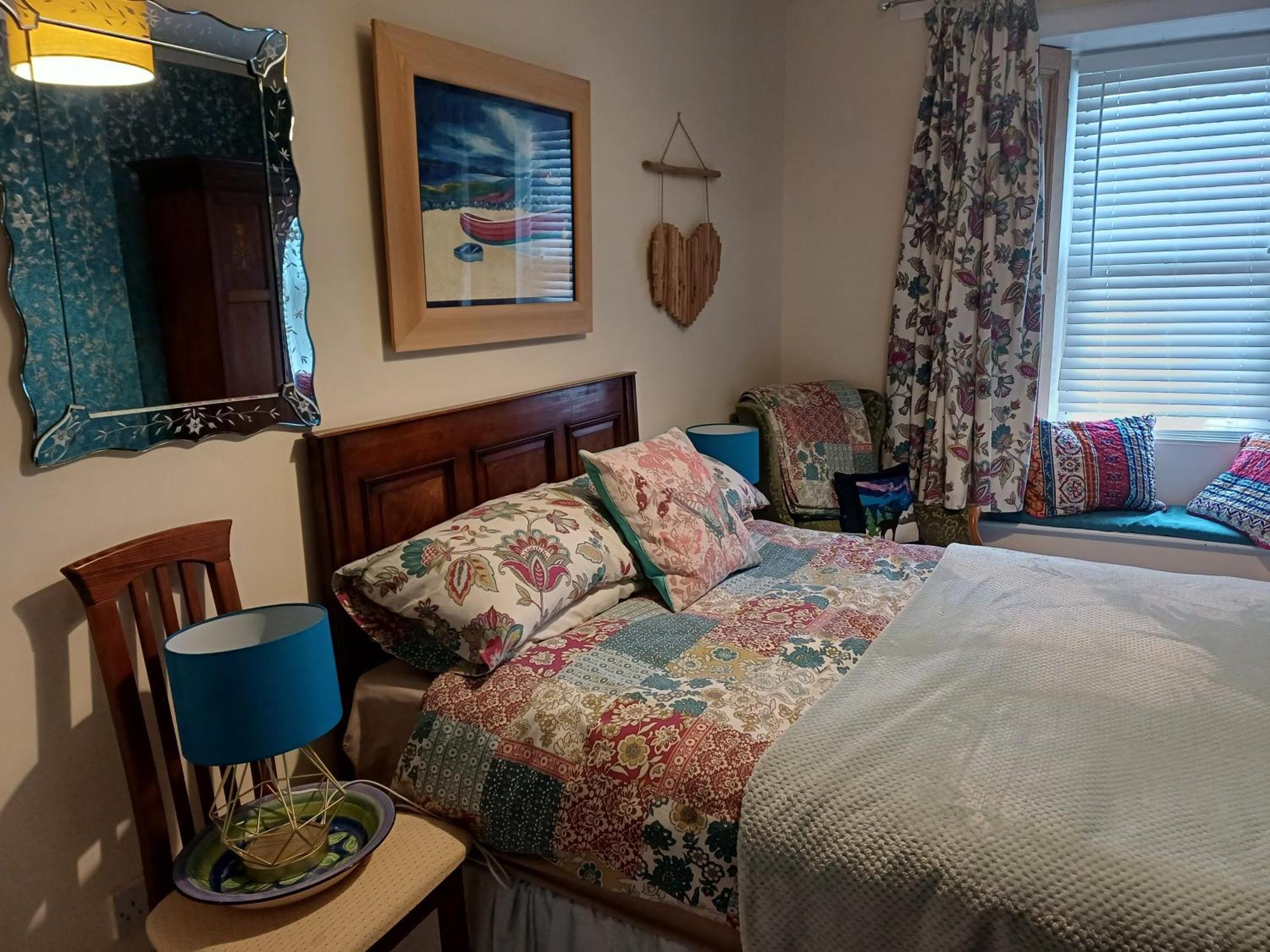 The Hideaway Apartment Пийбълс Екстериор снимка